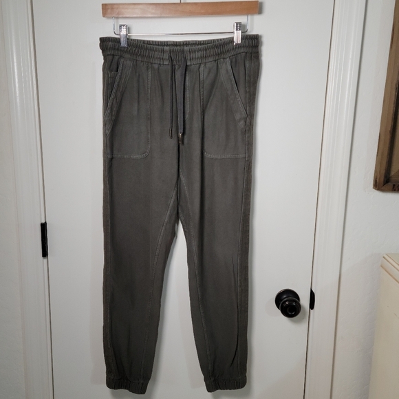 Athleta Fallon Jogger Pants Size 4 | Comfortable Jogger | 98% Cotton - Picture 1 of 9